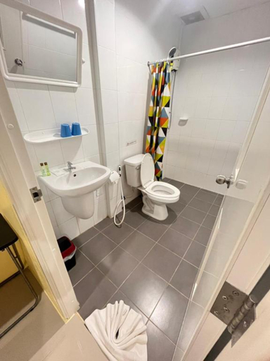 Bathroom 5, Anyavee Chom By The Sea, Mueang Krabi