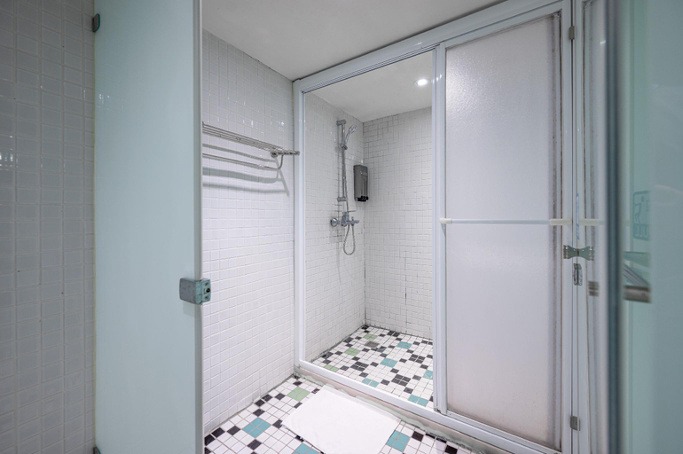 Bathroom 3, Light Hostel - Tainan, Tainan