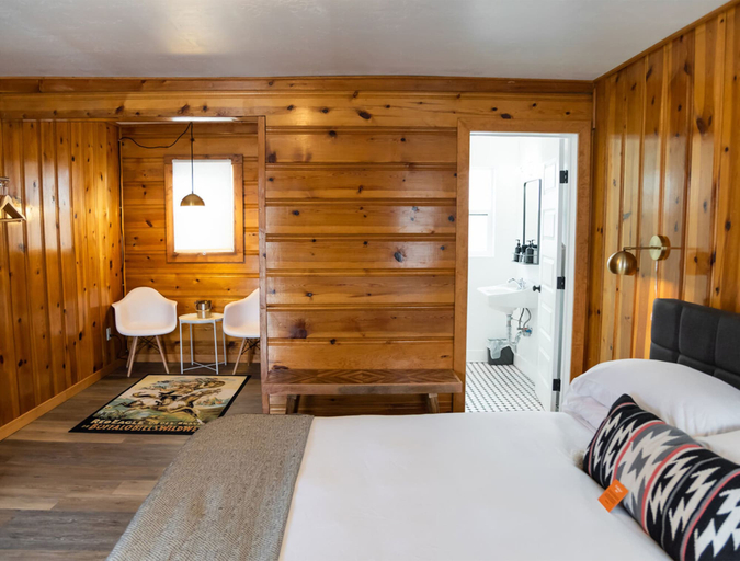 Bedroom 2, The Nightingale Motel, Archuleta