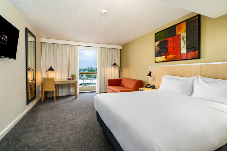 Bedroom 4, Mercure Rockhampton, Rockhampton
