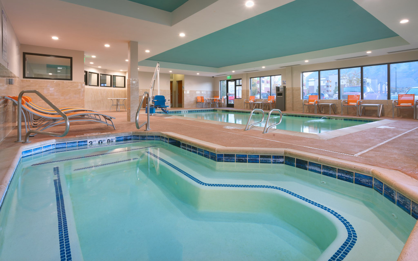 Sport & Beauty 2, Holiday Inn Express & Suites OREM-NORTH PROVO, Utah