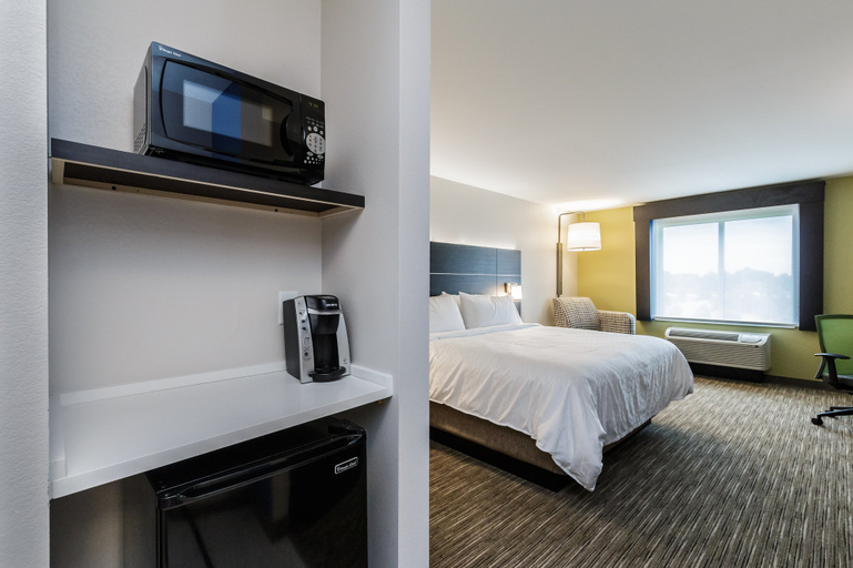 Holiday Inn Express & Suites South Bend - South - Tap to explore photos