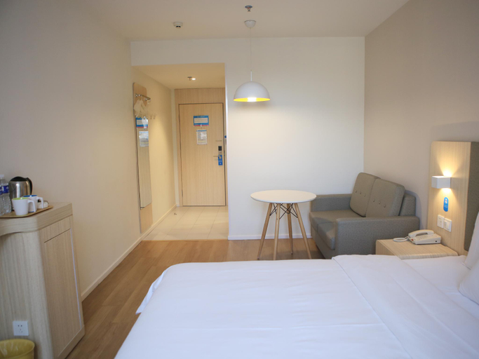 Bedroom 3, Hanting Hotel Tongliao Ganqika Railway Station, Tongliao