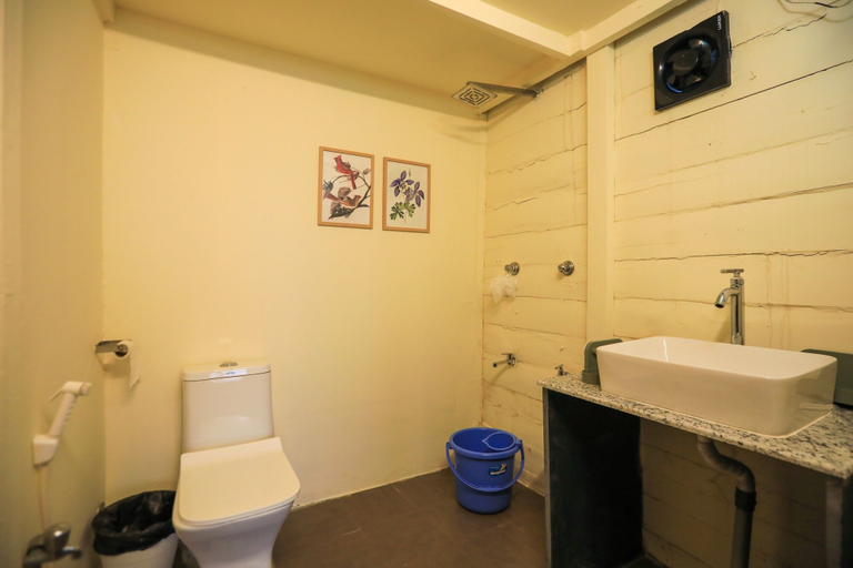 Bathroom 5, Woodpegger By The Beach, North Goa