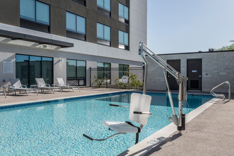 Sport & Beauty 4, Holiday Inn Express & Suites PHOENIX NORTH - HAPPY VALLEY, Maricopa