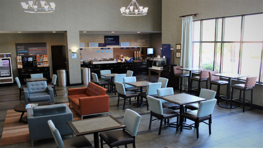 Food & Drinks 5, Holiday Inn Express & Suites ROCKINGHAM, Richmond