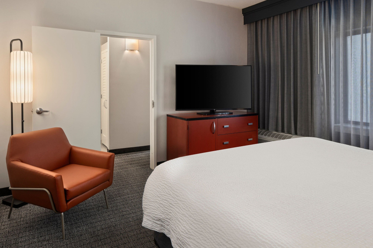 Bedroom 3, Courtyard Chicago Waukegan/Gurnee, Lake