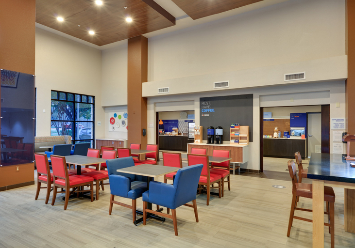 Food & Drinks 3, Holiday Inn Express & Suites AUSTIN - ROUND ROCK, Williamson