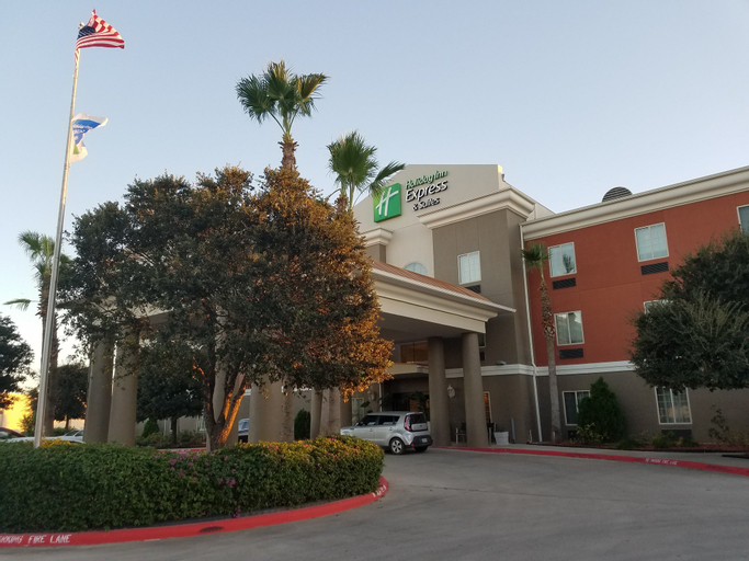 Holiday Inn Express & Suites RIO GRANDE CITY, Starr