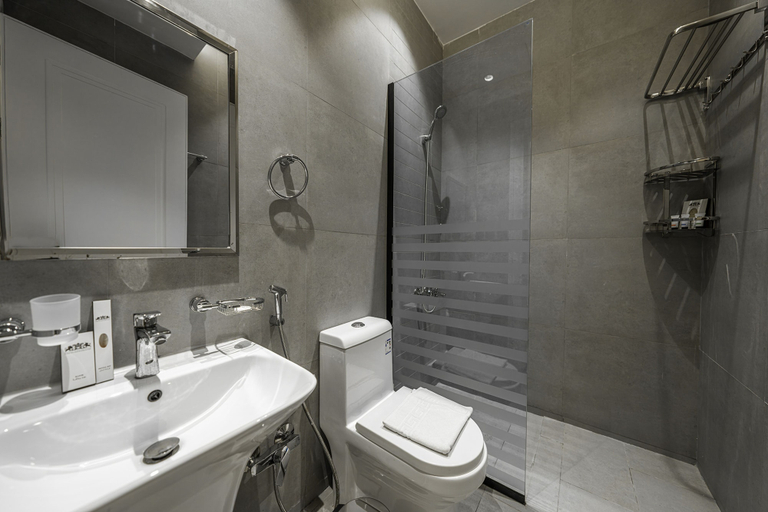 Bathroom 3, Mabaat - Al Malqa - 542, Riyadh