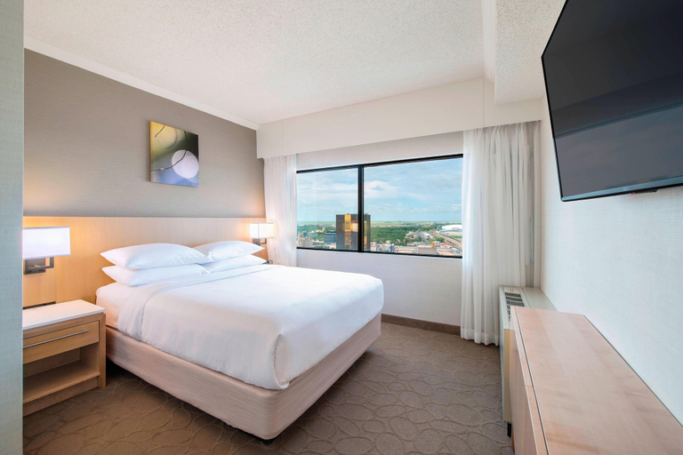 Bedroom 3, Delta Hotels by Marriott Regina, Division No. 6
