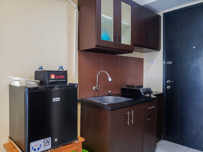 Others 3, Elegant and Comfy Studio Apartment Belmont Residence Puri By Travelio, West Jakarta