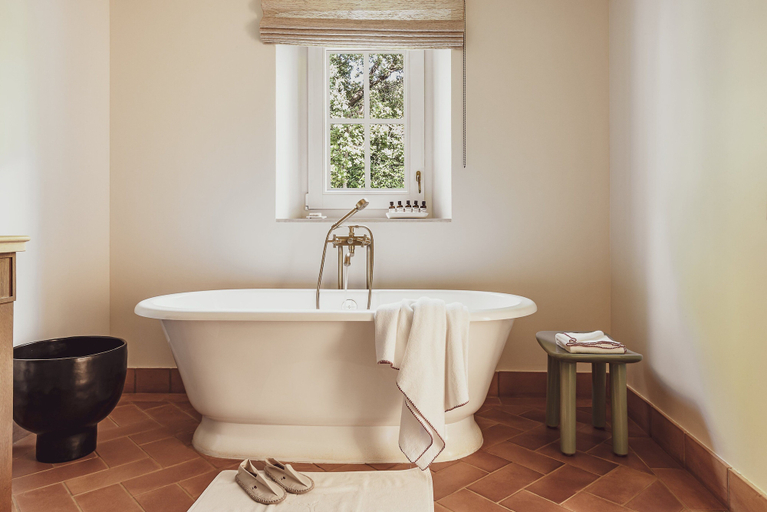 Bathroom 5, Lou Pinet, Var