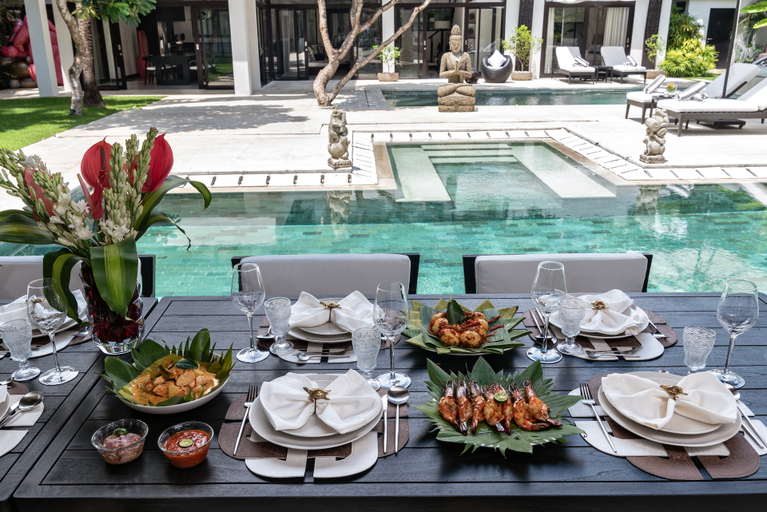 Food & Drinks 5, Villa Anaya Manis, Badung