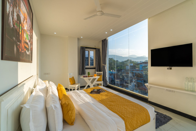 Bedroom 3, The Social Stays Dehradun, Dehradun