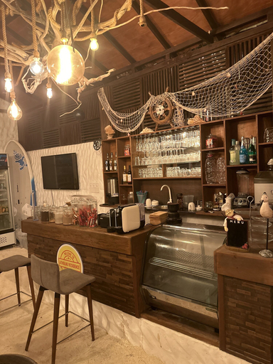 Food & Drinks 4, Atholhu Residence, Baa Atoll