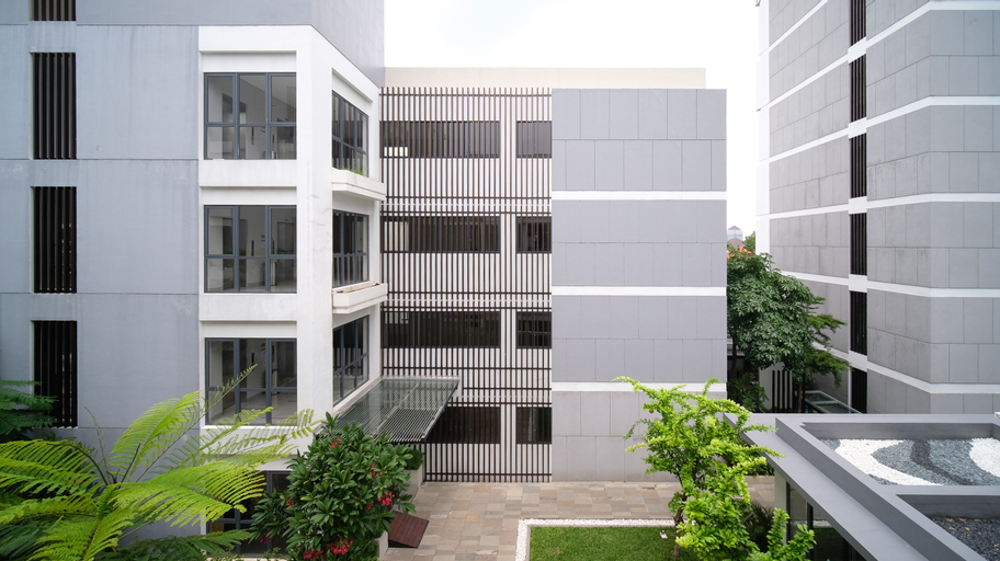 Exterior & Views, Wonderful and Cozy Stay 2BR at The Rosebay Apartment By Travelio, Surabaya