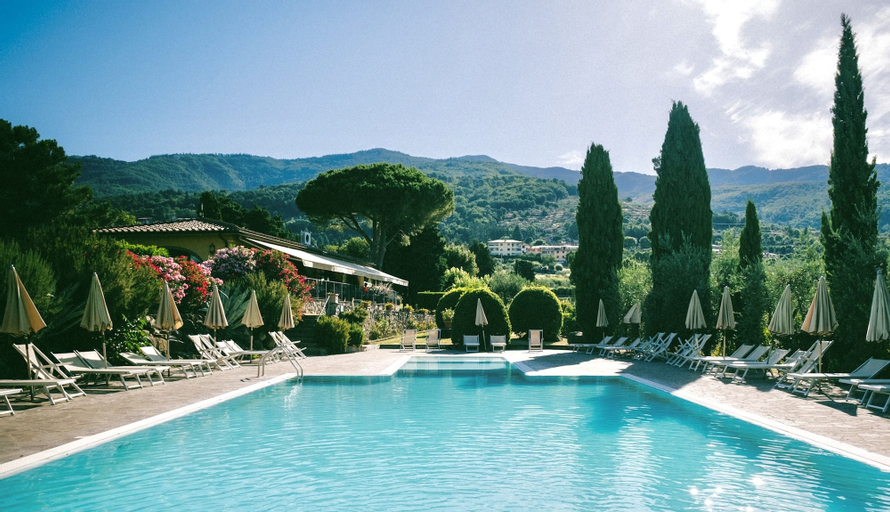 Farmhouse in San Donato Fronzano, Florence