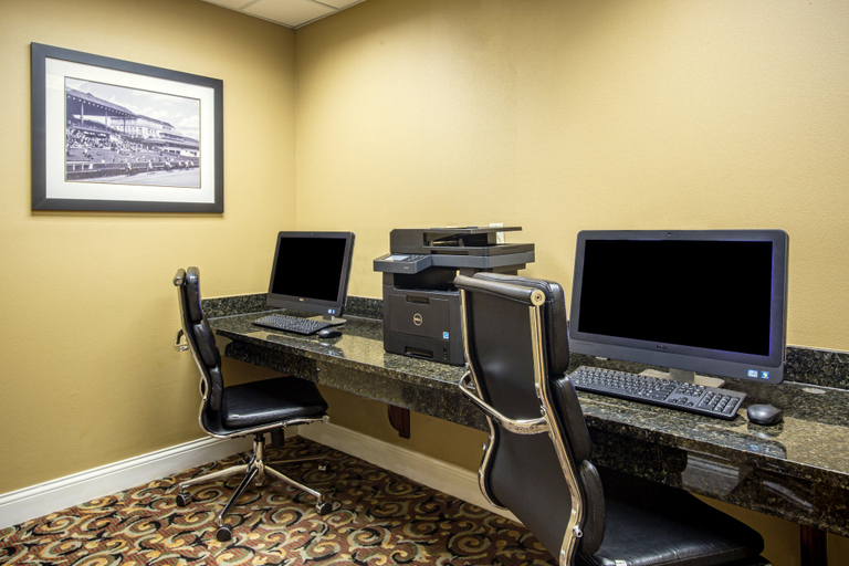 Others 4, Holiday Inn Express & Suites RICHMOND, Madison