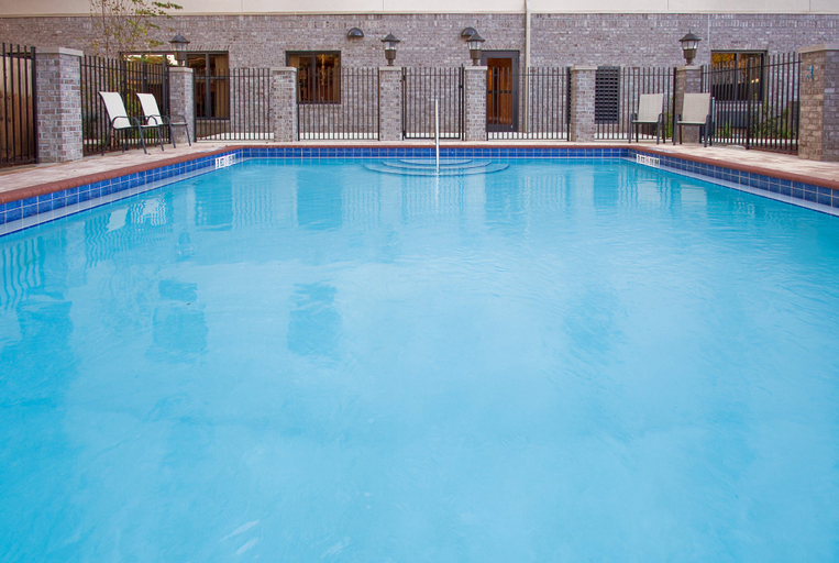 Sport & Beauty 2, Holiday Inn Express & Suites PENSACOLA WEST-NAVY BASE, Escambia