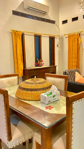 Others 3, Roemah Evita Home Stay, Yogyakarta
