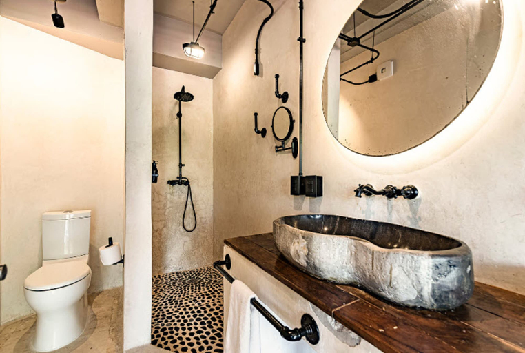 Bathroom 8
