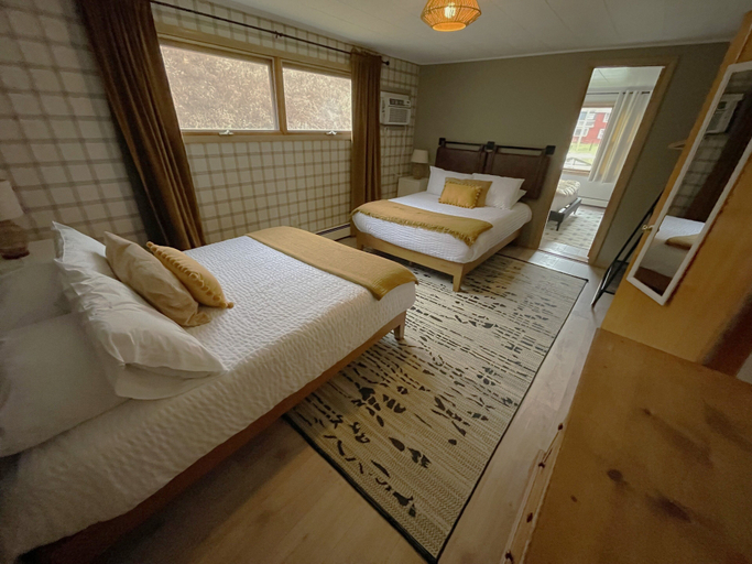 Bedroom 3, Berkshire Valley Inn, Berkshire