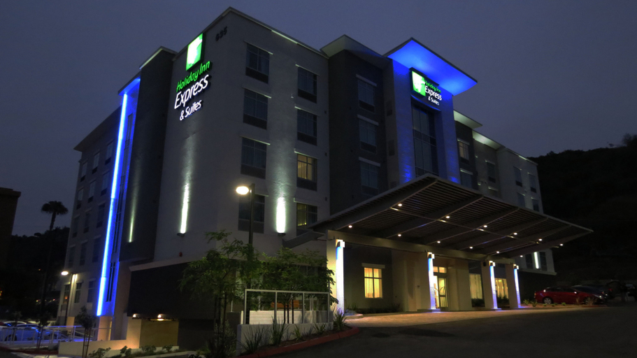 Exterior & Views 5, Holiday Inn Express & Suites SAN DIEGO - MISSION VALLEY, San Diego