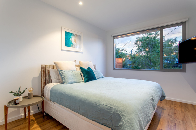 Bedroom, 160 Steps from Yallingup Beach, Busselton