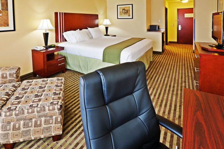 Holiday Inn Express Hotel & Suites Perry, an IHG Hotel - Tap to explore photos