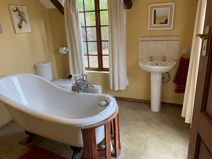 Bathroom 4, Waterberg Cottages, Waterberg