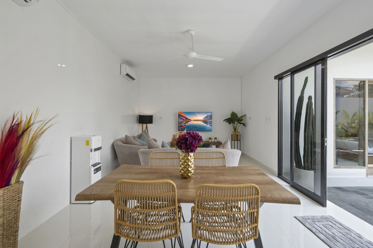 Dining room, Serenity Villa by Betterplace, Badung