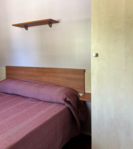 Bedroom 2, Camping de Zaragoza, Zaragoza