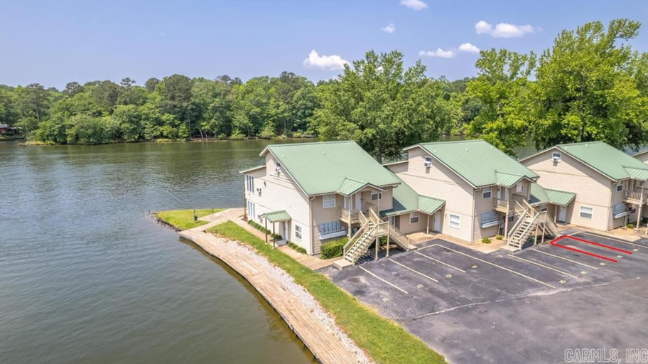 Others 4, Spacious Lakeside Country Getaway, Garland