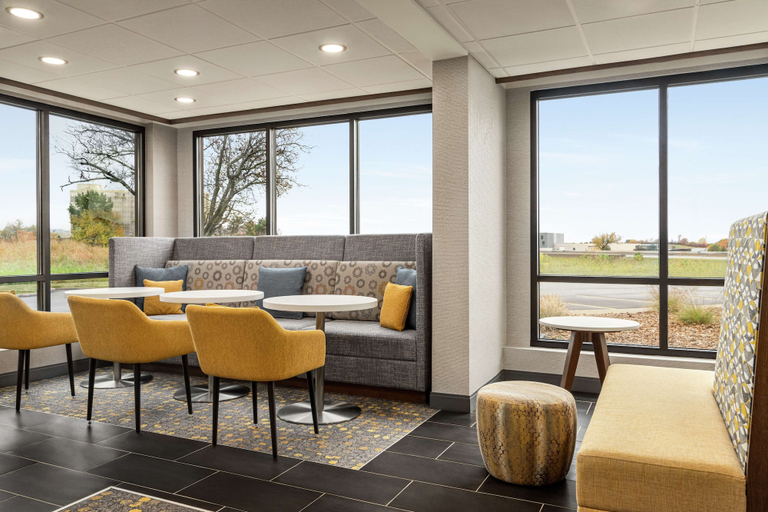 Others 5, Hampton Inn Kansas City-Airport, Kansas City