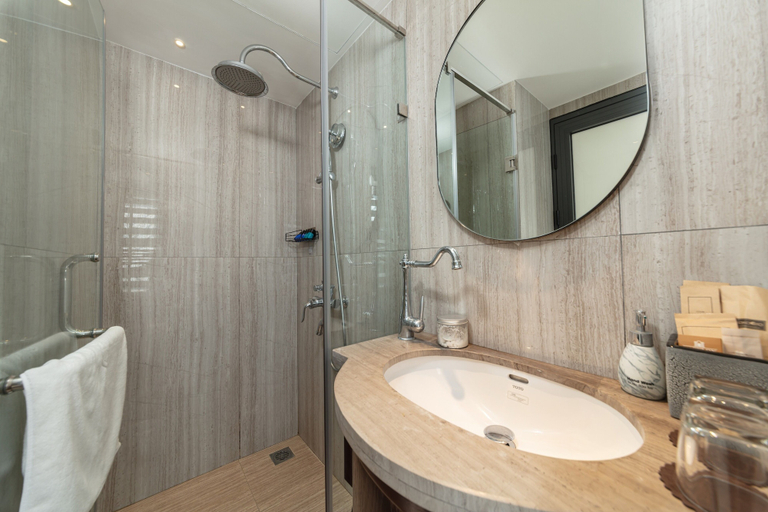 Bathroom 4, Hanoi Calista Hotel, Hoàn Kiếm