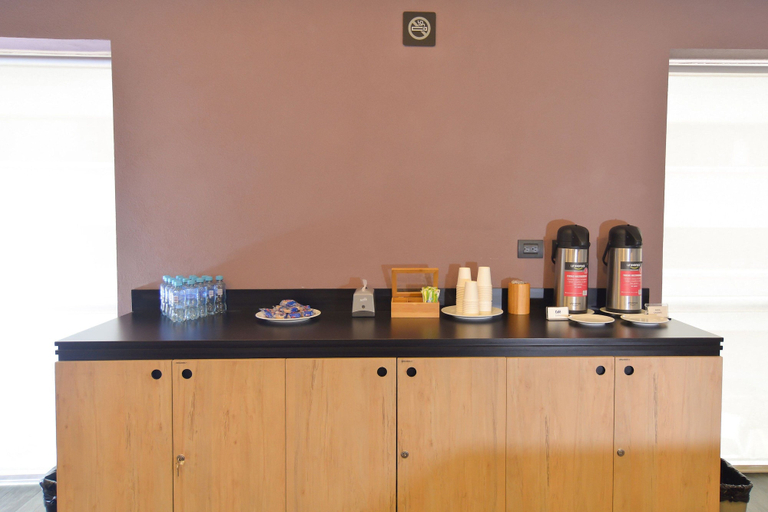 Food & Drinks 4, City Express Plus by Marriott Medellin Colombia, Medellín