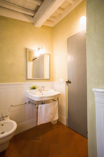 Bathroom 3, Farmhouse in Castiglion Fibocchi, Arezzo