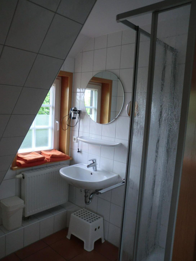 Bathroom 5, The Cosy Home, Heidekreis