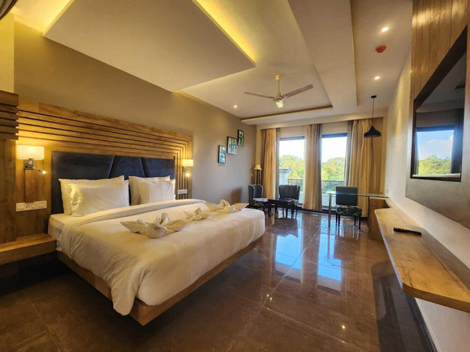 Bedroom 2, Portola Hotel By Parkside, Kangra