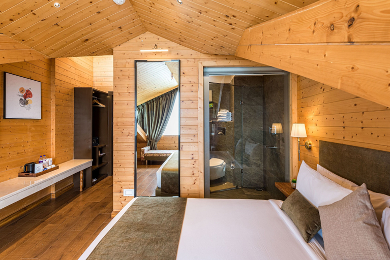 Bedroom 2, Udaan Himalayan Suites and Spa, Darjiling
