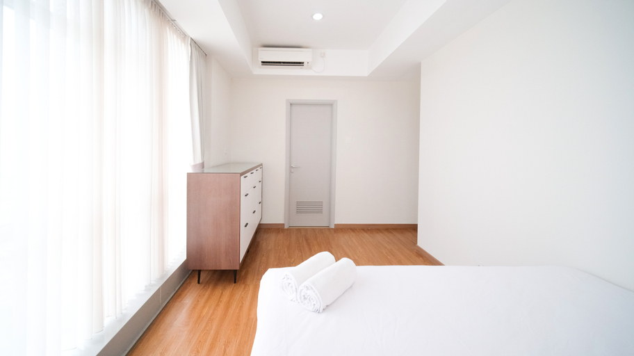 Bedroom 3, Simple and Clean 2BR at Grand Sungkono Lagoon Apartment By Travelio, Surabaya