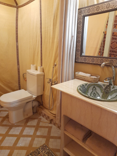 Bathroom, Merzouga, Errachidia