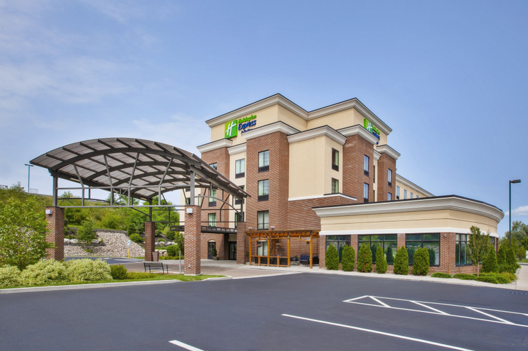 Holiday Inn Express & Suites GENEVA FINGER LAKES, Ontario