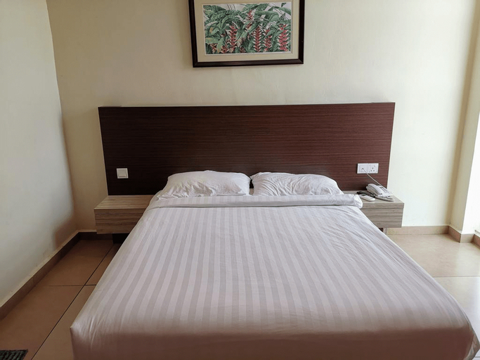 Bedroom 9