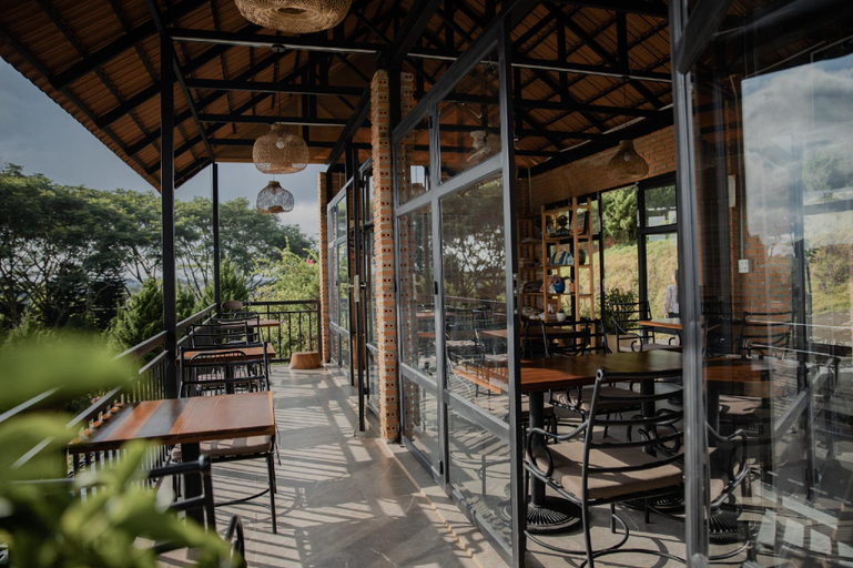 Food & Drinks 5, Sen Villa, Bảo Lộc