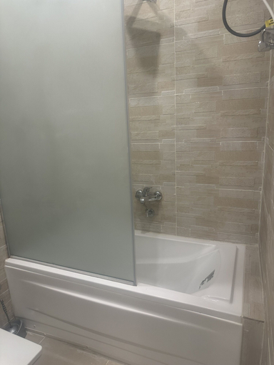 Bathroom 4, Nefertari Pyramids View Inn, Al-Ahram