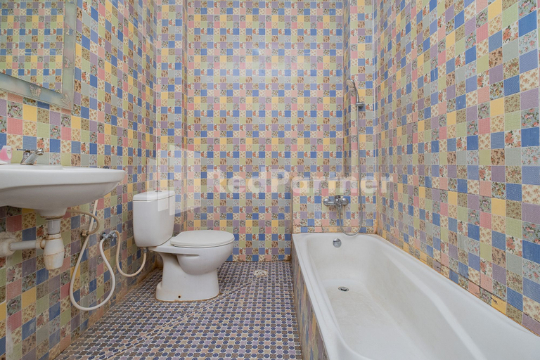 Bathroom 4, Hotel Grand El-a Syariah Mitra RedDoorz, Tuban