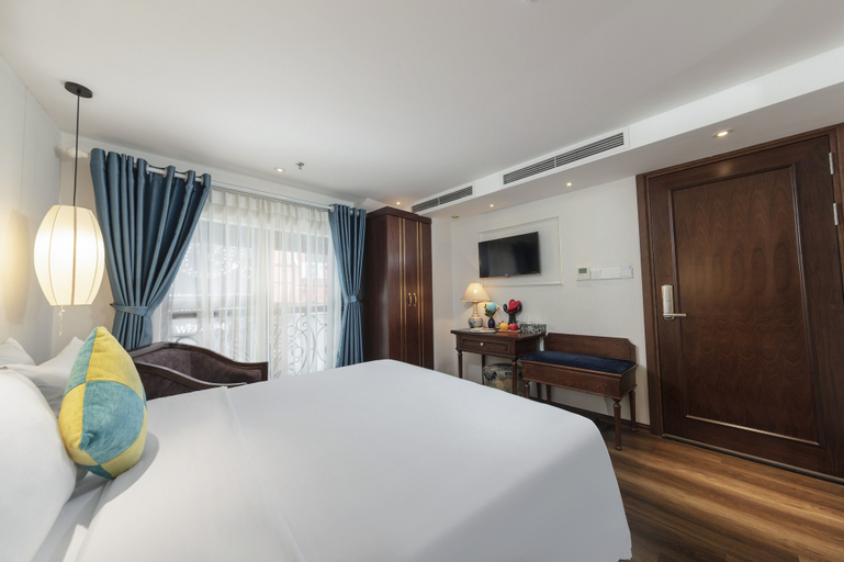 Bedroom 8