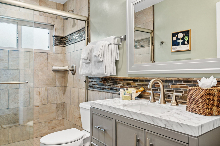 Bathroom 4, Inn By The Harbor, Santa Barbara